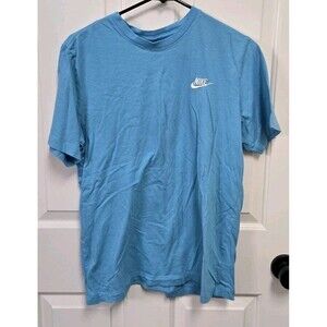 Nike Club Embroidered T-Shirt Sz M